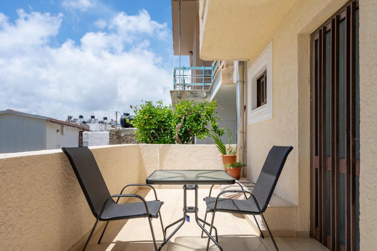 Cozy Apartment Sitia  Exteriör bild